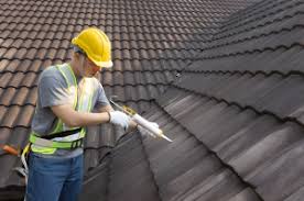 Best Hot Roofs  in Woodlake, CA